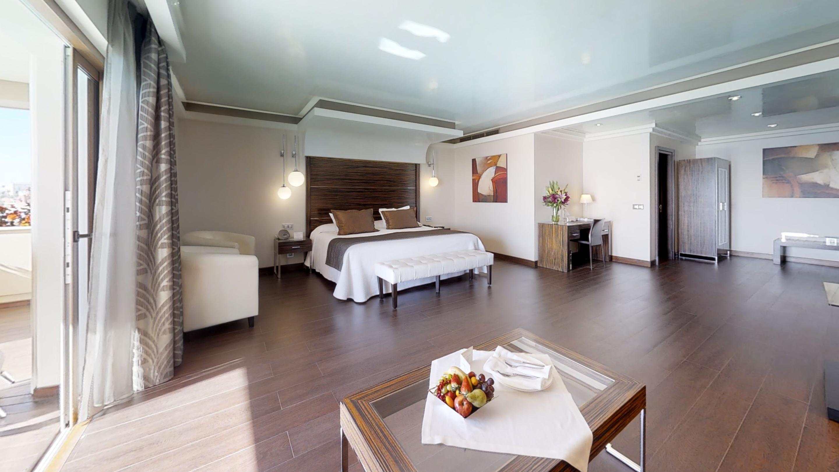 Vincci Seleccion Aleysa Otel Benalmádena Dış mekan fotoğraf A room at the hotel