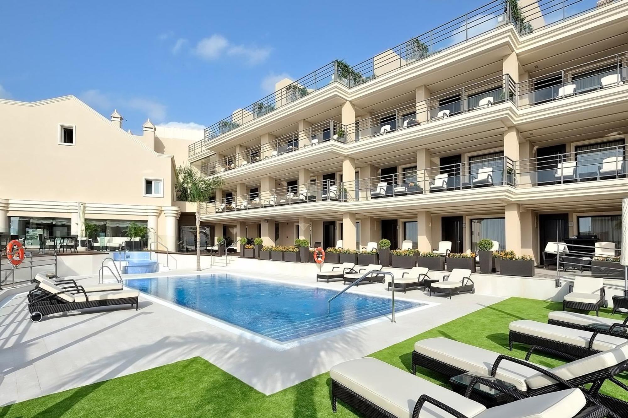 Vincci Seleccion Aleysa Otel Benalmádena Dış mekan fotoğraf Hotel